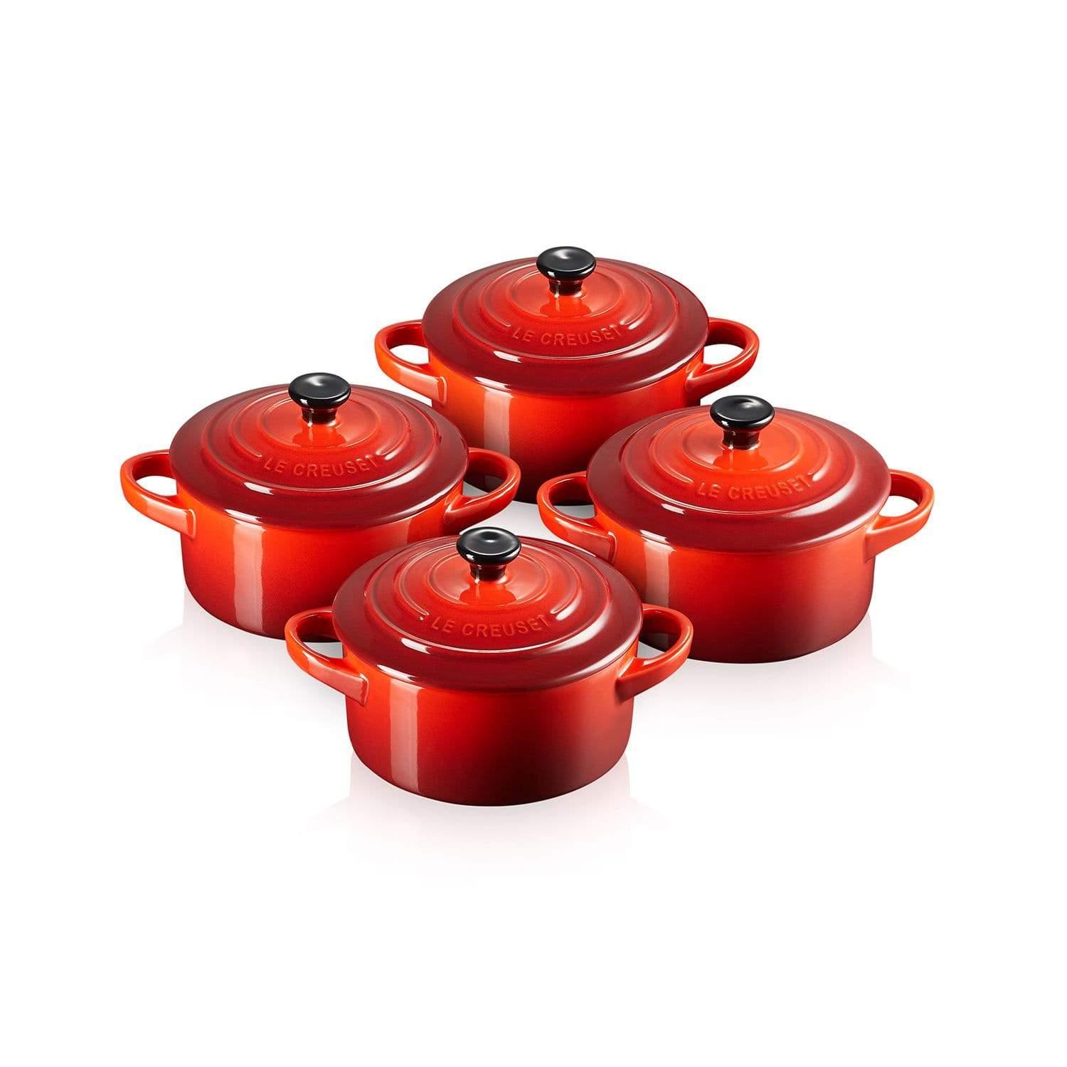 طقم قدر صغير 0.25 لتر سيراميك عدد 4 مناسب للميكروويف لوكروسيه أحمر LE CREUSET ROUND MINI COCOTTE