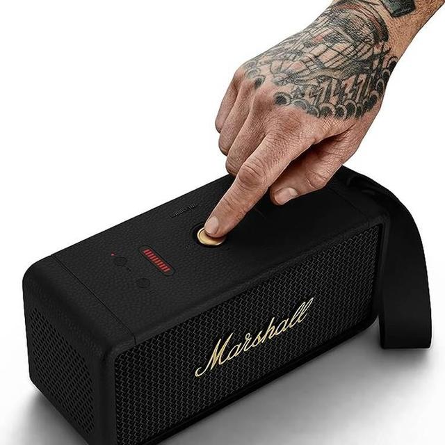 مكبر صوت بلوتوث أسود مارشال Marshall Middleton Portable Wireless Bluetooth Speaker Black/ Brass - SW1hZ2U6MTYxNzUwOQ==