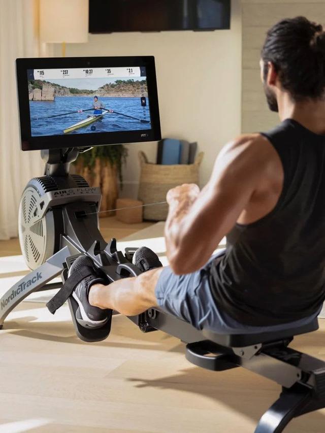 جهاز التجديف الرياضي مع 26 مستوى للمقاومة نورديك تراك NordicTrack Rower RW 900