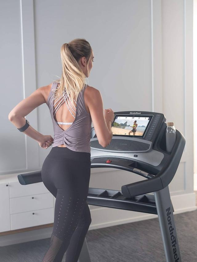 NordicTrack 2450 Interactive Treadmill - SW1hZ2U6MTUwMzY4NQ==