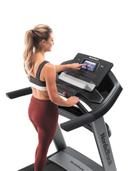 جهاز الركض مع محرك بقوة 3 حصان نورديك تراك NordicTrack Elite 900 Treadmill
