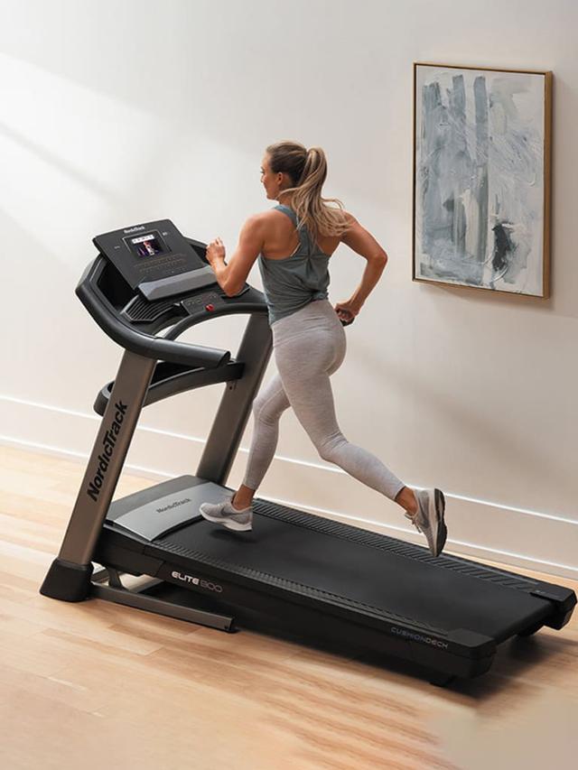 جهاز الركض مع محرك بقوة 3 حصان نورديك تراك NordicTrack Elite 900 Treadmill