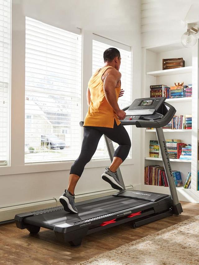 جهاز جري منزلي 16 كم/سا برو فورم ProForm Carbon T7 Treadmill - SW1hZ2U6MTUwNjU0MA==