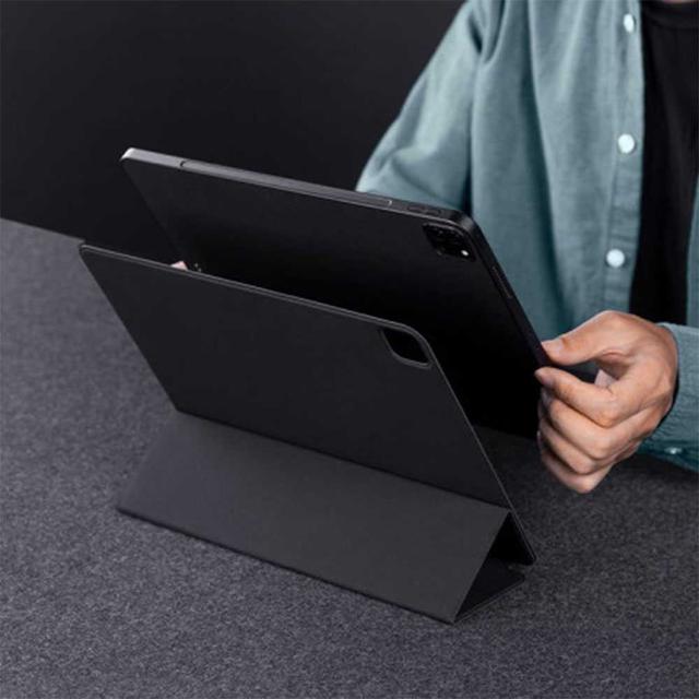 Pitaka Folio Case for iPad Pro 12.9"- Black - SW1hZ2U6MTYxNTYwMA==