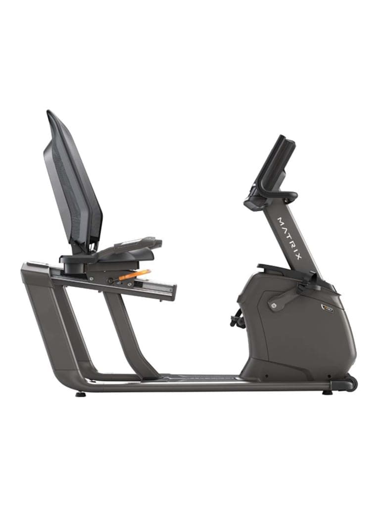 دراجة رياضية بوزن 83 كجم ماتركس Matrix Recumbent Bike R50-XIR Console