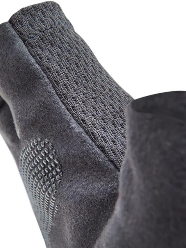 قفازات رياضية لحماية اليدين باللون الأسود قياس كبير L من ريبوك Reebok Fitness Training Gloves Color BlackSize S