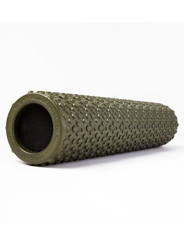 بكرة تدليك العضلات رامبل رولر Rumble Roller Gator Foam Muscle Roller