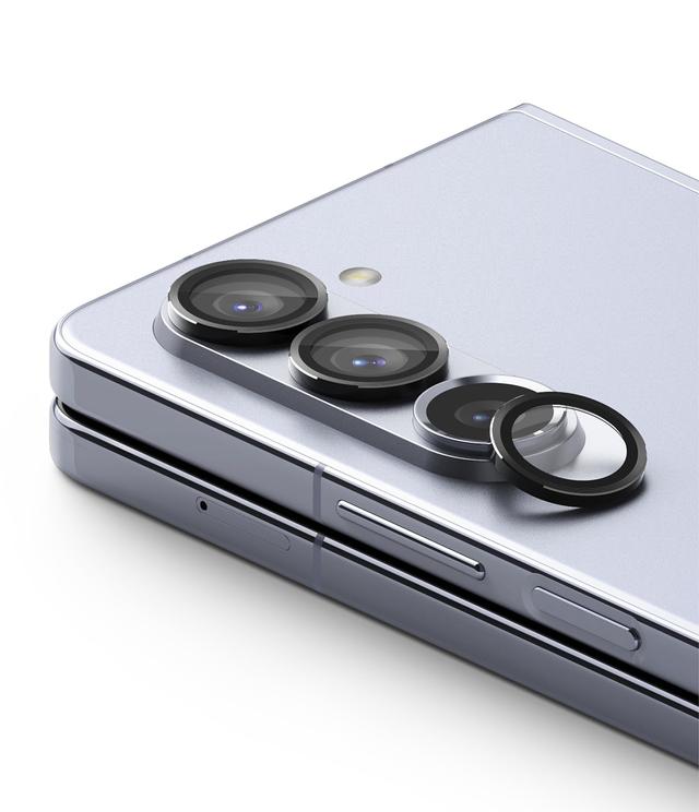 واقي زجاجي لكاميرا سامسونغ جالاكسي زد فليب 5 من رينجكي Ringke Camera Lens Frame Glass Protector Compatible with Samsung Galaxy Z Fold 5 - SW1hZ2U6MTU5NjI2Mg==