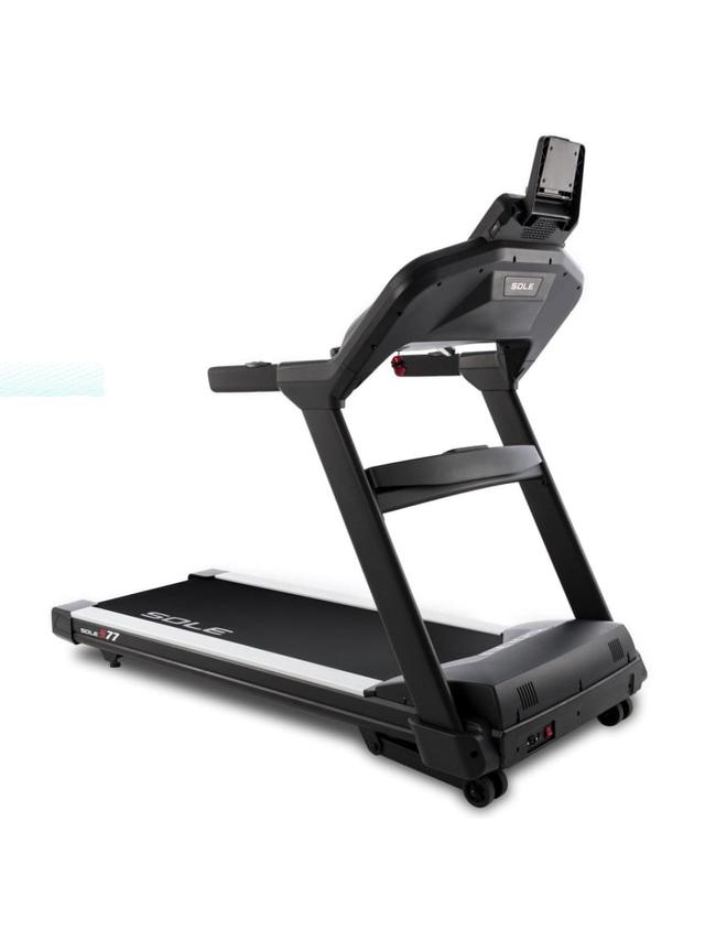 جهاز السير الكهربائي 19 كم / سا سولو فيتنس Sole Fitness Sole S77 Treadmill - SW1hZ2U6MTUwMzQ4NQ==