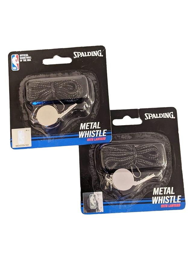 صافرة حكم مع رباط للرقبة سبالدينج  Spalding Metal Whistle - SW1hZ2U6MTU0MTUwMw==