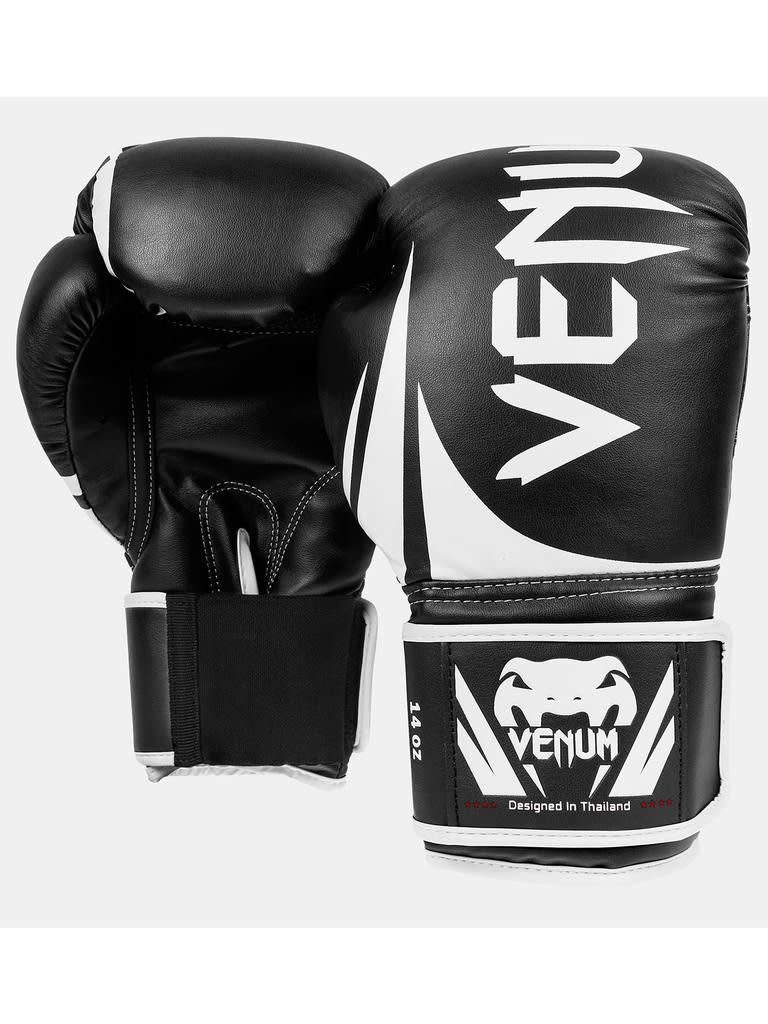 قفازات ملاكمة 12 أونصة أسود فينوم Venum Challenger Boxing Gloves