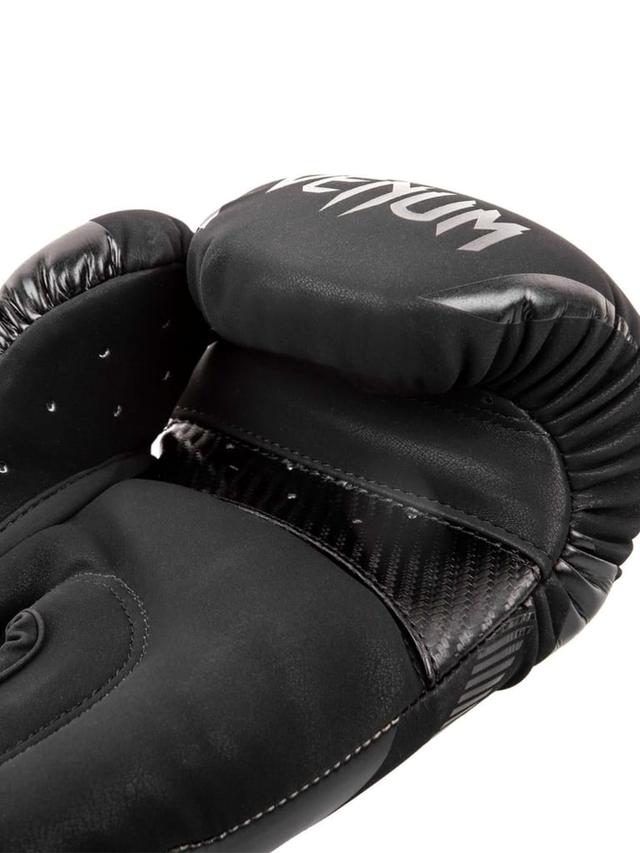 Venum Impact Boxing Gloves - Black Size 12oz - SW1hZ2U6MTU0NTE4Mw==