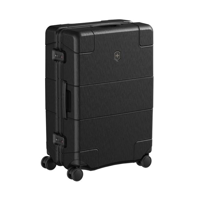 شنطة سفر كبيرة 72 لتر فيكتورنوكس ليكسيكن أسود VICTORINOX LEXICON Framed Series Global Hardside Trolley - SW1hZ2U6MTU2MDQyNA==