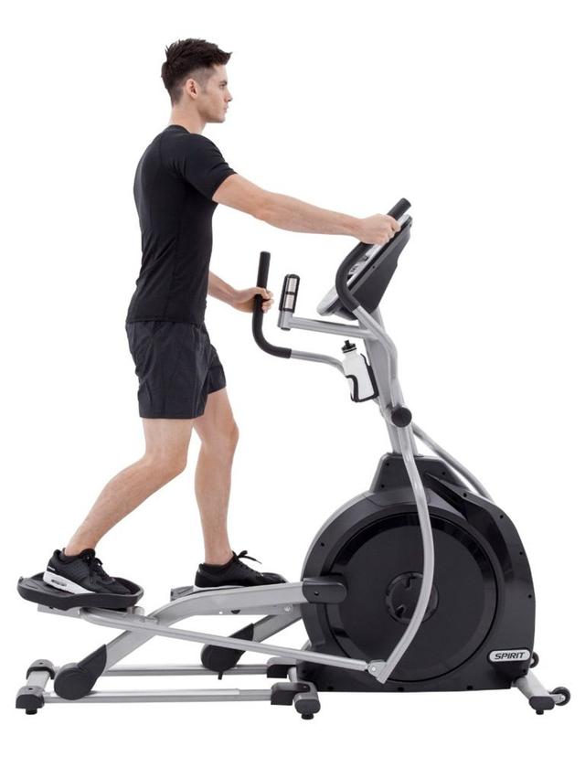 Spirit Fitness XE195 Elliptical Cross Trainer