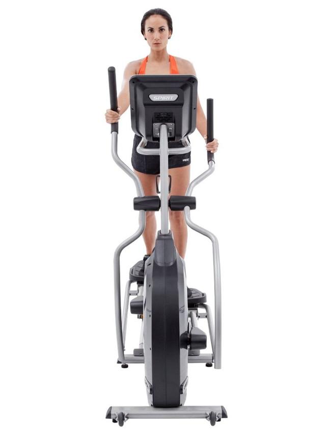 Spirit Fitness XE195 Elliptical Cross Trainer