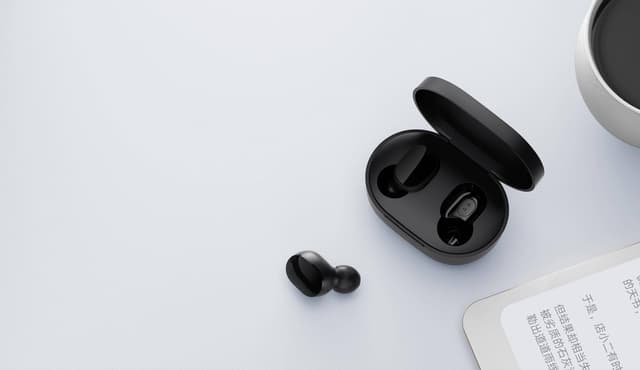سماعة بلوتوث قيمنق شاومي 2 اس نسخة صينية Xiaomi Mi True Basic 2S Gaming Wireless Earbuds