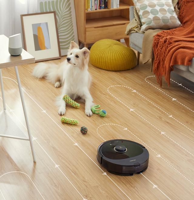 مكنسة روبوت التنظيف روبوروك كيو 8 ماكس بلس 5500 باسكال مع صندوق للغبار Roborock Q8 Max+ Robot Vacuum with Auto-Empty Dock - SW1hZ2U6MTYwMzAzNQ==