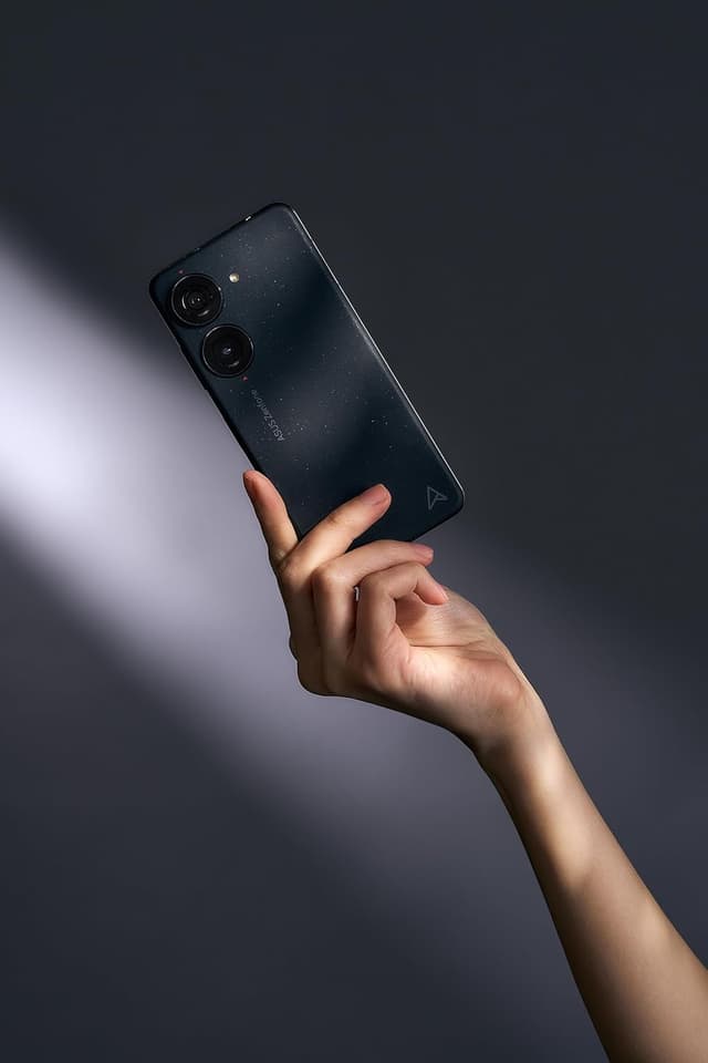 موبايل جوال اسوس زين فون 10 Asus Zenfone 10 5G Smartphone