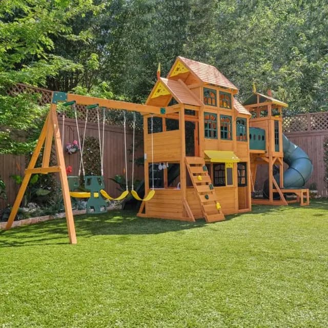 KidKraft Bear Cave Lodge Swing Set / Playset