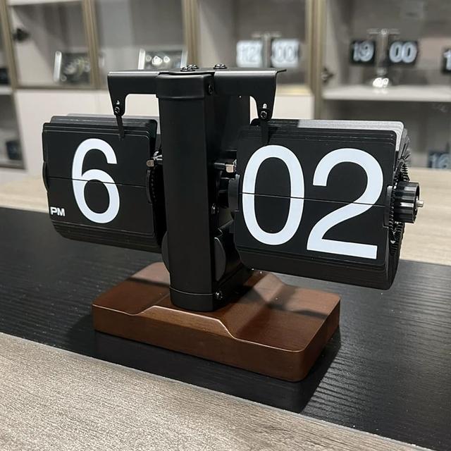 ساعة مكتبية رقمية كلاسيكية Retro Automatic Flip Clock