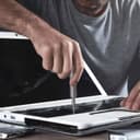 طقم مفكات من الفولاذ المقاوم للصدأ 31 في 1 بورولجي Powerology Stainless Steel Screwdriver Kit