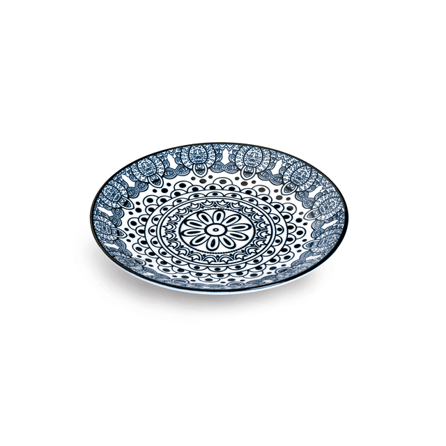 Che Brucia Arabesque Blue Porcelain Round Plate 6.5" Blue Ivory Porcelain - SW1hZ2U6MTg0NDU0NQ==