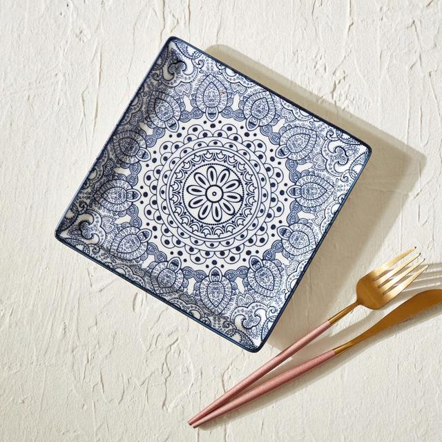 Che Brucia Arabesque Blue Porcelain Square Plate 26 cm / 10" Blue Ivory Porcelain - SW1hZ2U6MTg0NDc4MA==