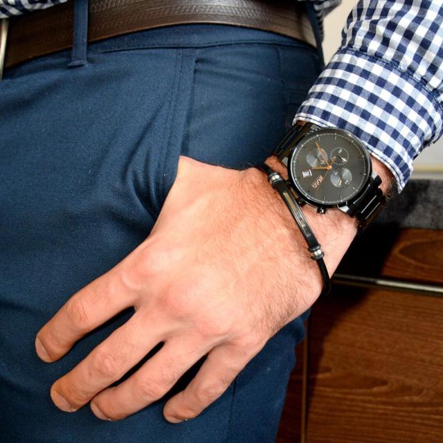 ساعة يد رجالية - أسود - بحزام معدني مقاوم للصدأ هوغو بوس Hugo Boss Men's Quartz Black Stainless Steel Strap Watch - SW1hZ2U6MTgzMDMzOA==