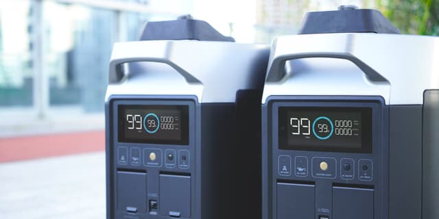 مولد كهرباء كبير متنقل للرحلات ايكوفلو بنزين وغاز 20 كيلو واط EcoFlow Smart Generator Dual Fuel