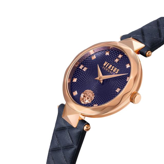 ساعة نسائية جلد كحلي 38 مم فيرزاتشي Versus Versace Women's Full Bloom Analog Blue Leather Band Watch - SW1hZ2U6MTgxOTQwNg==