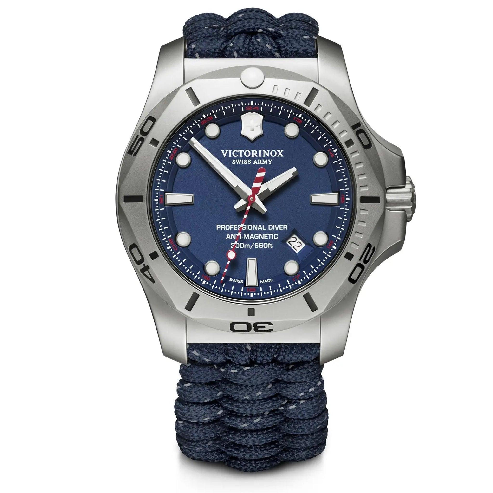 ساعة رجالية سويسرية باراكورد 45 مم كحلي وفضي فيكتوري نوكس Victorinox Swiss Army Blue Dial Men's Watch