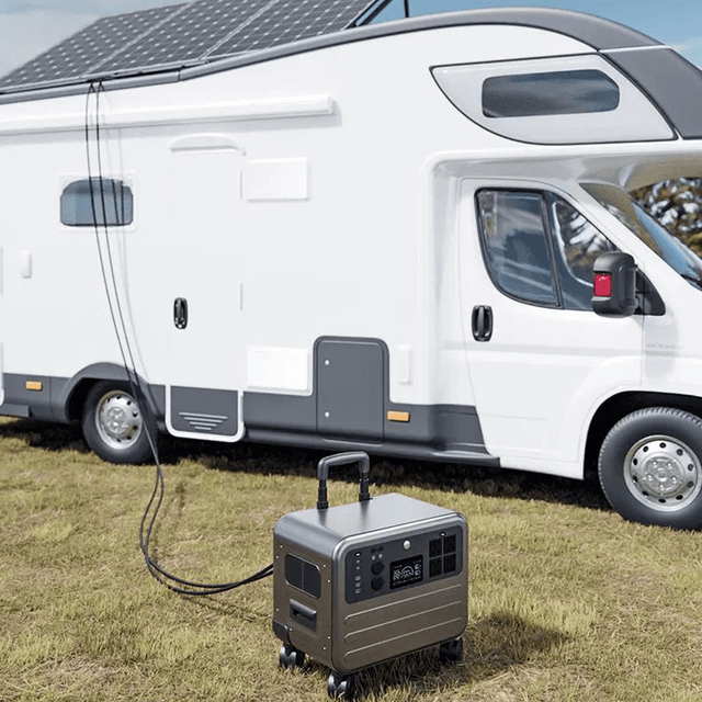 مولد كهرباء بطارية متنقلة للرحلات يوباو 2000 واط مع لوح شمسي قابل للطي 120 واط Yoobao Power Station 220V Portable Generator