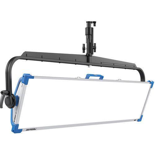 إضاءة سقفية سكاي بانل من آري بلون أزرق وفضي ARRI S120-C Soft Light SkyPanel