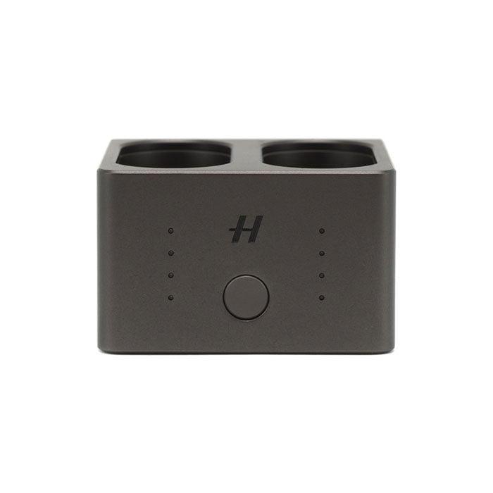 شاحن بطارية مزدوج لكاميرا بنظام X من هاسيلبلاد Hasselblad Battery Charging Hub for X System