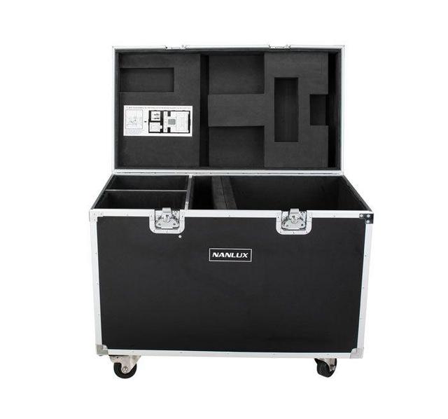 حقيبة سفر لإضاءة Evoke 1200 وعدسات FL-35 نان لوكس Nanlux Flight case for Evoke 1200 and FL-35 Lens - SW1hZ2U6MTkzNzc5Mg==