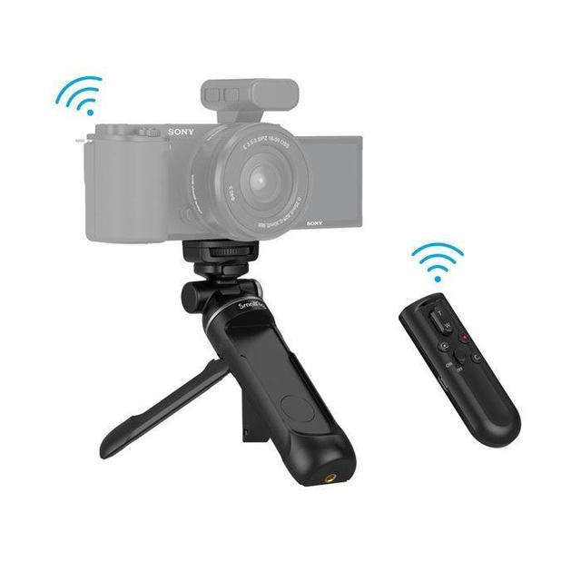 مقبض تصوير قابل للتمديد مع جهاز تحكم عن بعد سمول رينج SmallRig SR-RG1 Wireless Shooting Gripمقبض تصوير قابل للتمديد مع جهاز تحكم عن بعد سمول رينج SmallRig SR-RG1 Wireless Shooting Grip - SW1hZ2U6MTk0OTQyOA==