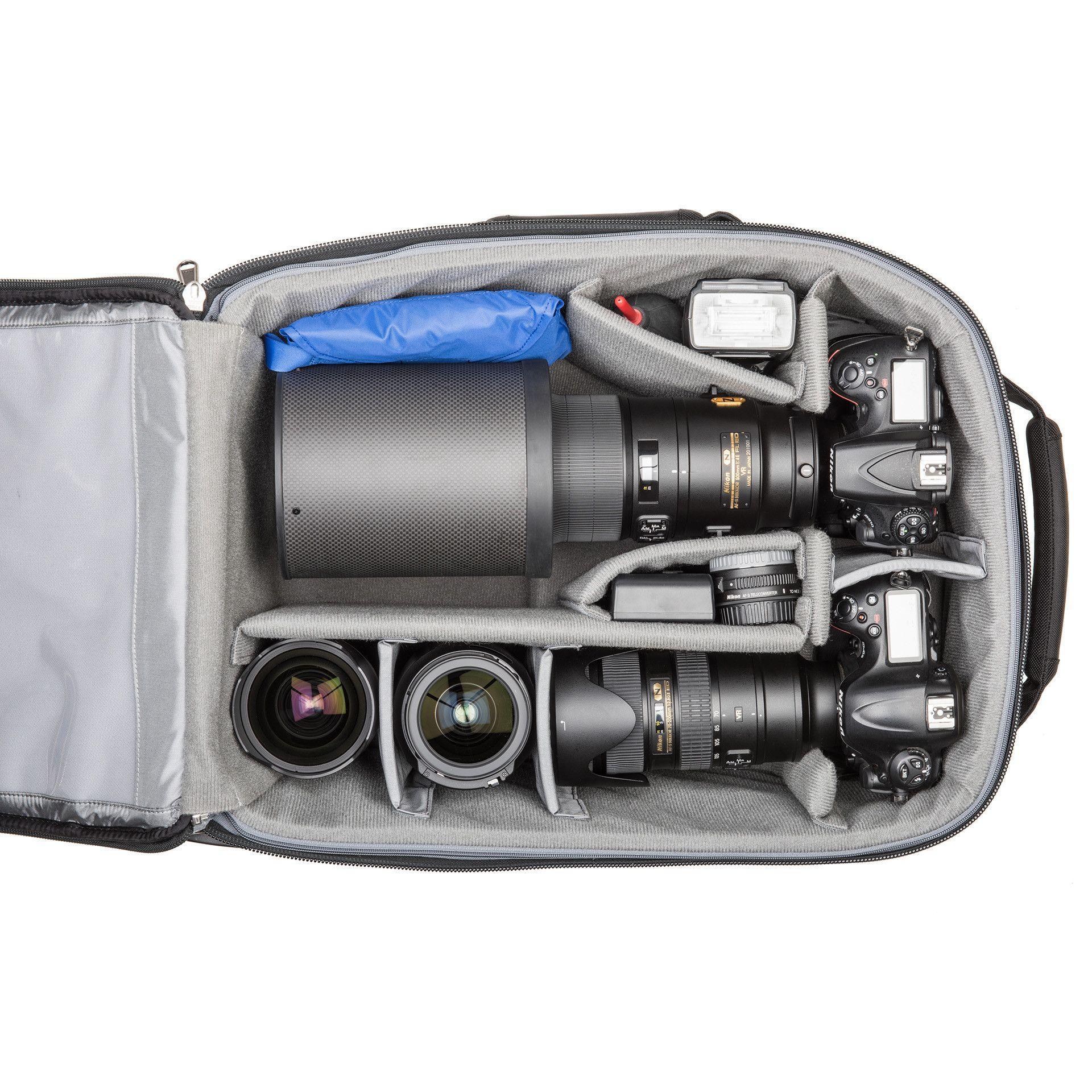 شنطة كاميرا مع عجلات ثينك تانك Think Tank Airport Security V3.0 Rolling Luggage
