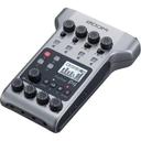 Zoom PodTrak P4 Portable Multitrack Podcast Recorder - SW1hZ2U6MTk0NDgxMg==