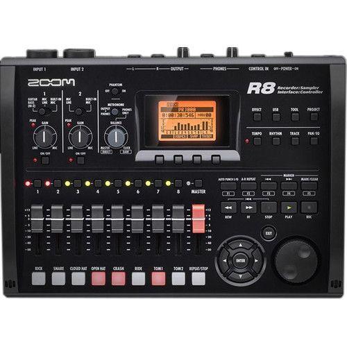 جهاز تسجل رقمي متعدد المسارات R8 بواجهة ووحدة تحكم وميكروفونات ستيريو مدمجة زوم Zoom R8 8-Track Digital Recorder/Interface/Controller/Sampler