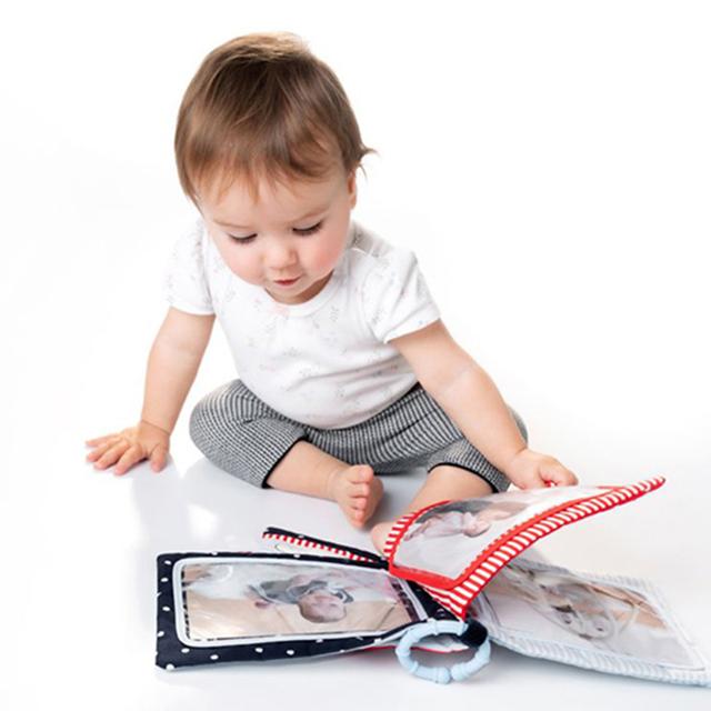 ألبوم صور للأطفال صناعة ألمانيا اي ثاوزند & ون كادلز A Thousand & One Cuddles Baby Photo Cloth Album - SW1hZ2U6MjE5NTk4MQ==