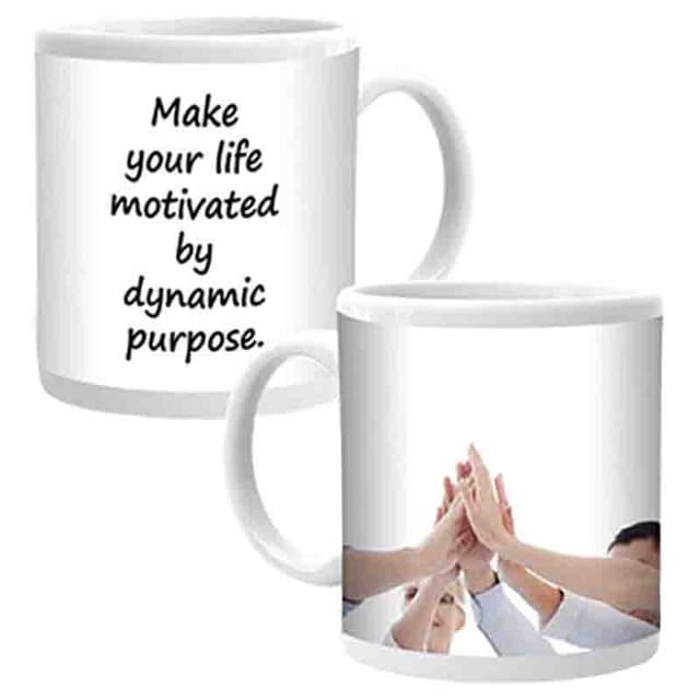 مج حراري مطبوع عليه صورة مجموعة زملاء عمل و بعبارة تحفيزية من أجوبا Ajooba - Dubai Motivation Mug