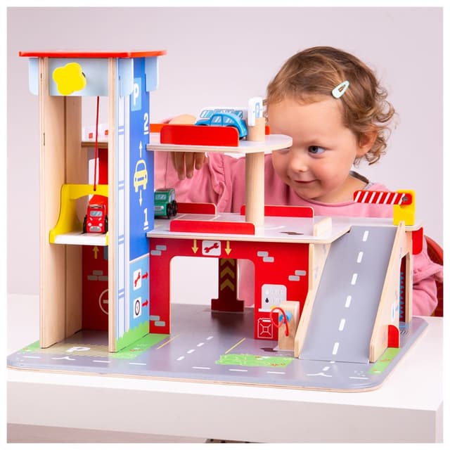 لعبة كراج السيارات للأطفال من عمر 3 سنوات بيجيغس Bigjigs Wooden Park & Garage Playset