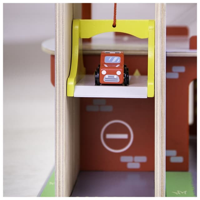 لعبة كراج السيارات للأطفال من عمر 3 سنوات بيجيغس Bigjigs Wooden Park & Garage Playset