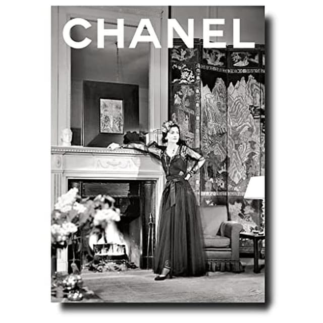 ثلاثية كتب شانيل من تأليف بيريست آني Chanel Pack of 3