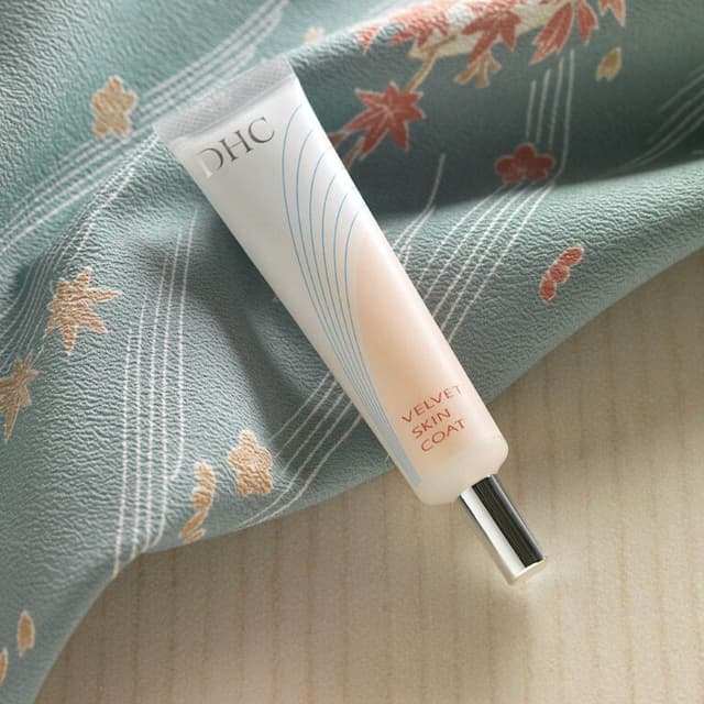 DHC - Velvet Skin Coat Primer - 15g