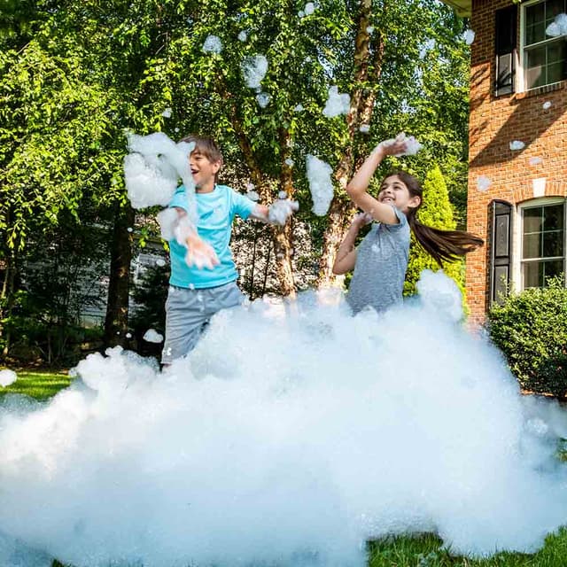 جهاز فوم ينتج رغوة كافية لملئ شاحنة في 5 دقائق من فوم مانيا Fom Mania - Fomalanche Foam Machine