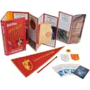 كتاب تفاعلي "سحر منزل جريفندور" في سلسلة هاري بوتر صفحات قابلة للطي مع مقتنيات ورسومات سحرية من تايتان بوكس Harry Potter: Gryffindor Magic