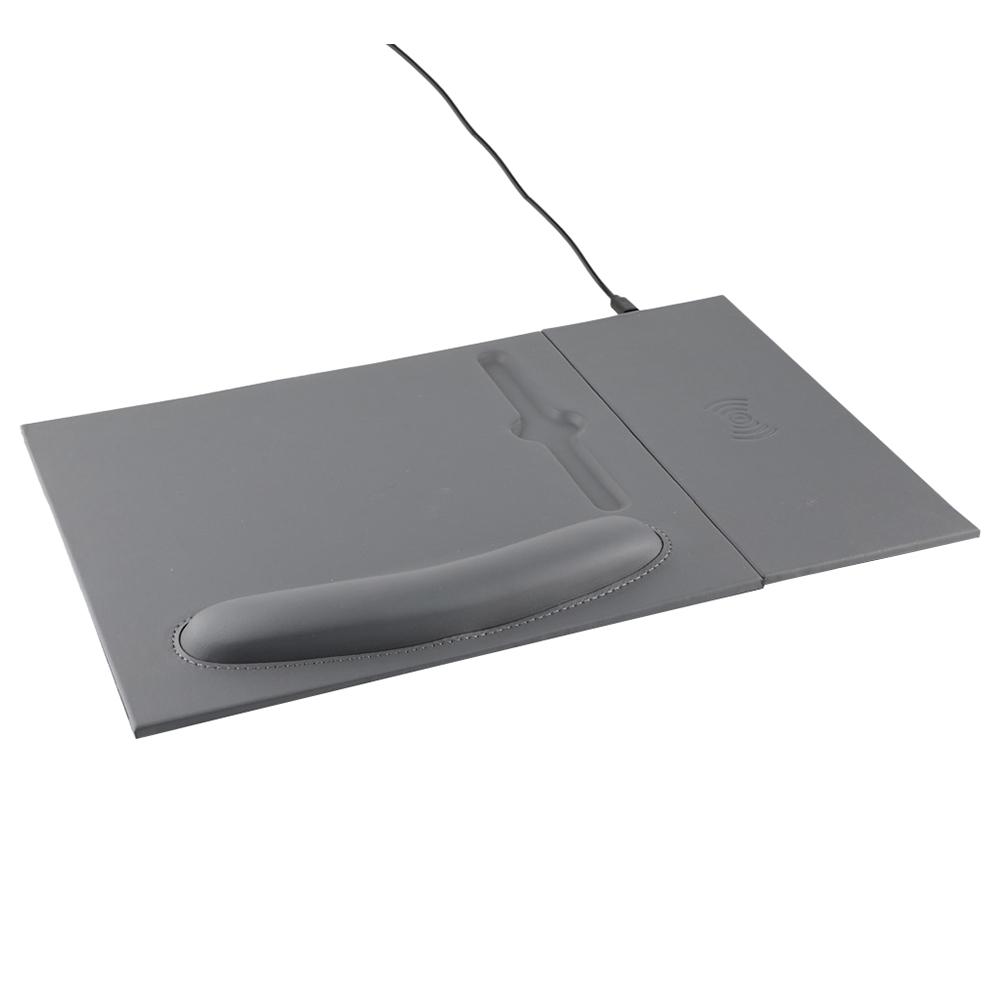 لوحة ماوس بشاحن لاسلكي بقدرة 10 واط رمادي داكن ميموري Memorii - Doberan 10W Wireless Charger Pu Mouse Pad
