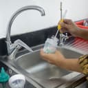 فرشاة تنظيف الرضاعات و الحلمات من ذا فيرست ييرز The First Years - Bottle And Teat Brush