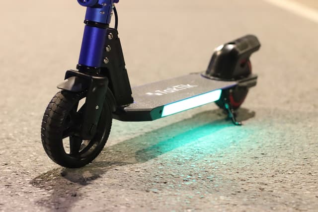 Taktik Electric Kids Scooter 150W 6Km/h - 93845